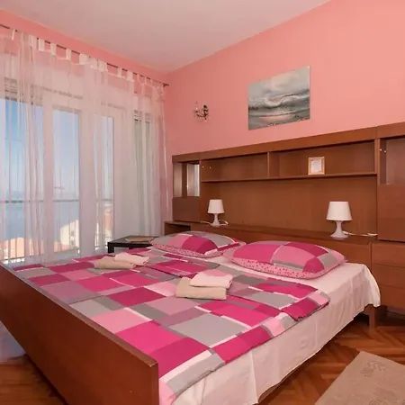 Pivac Apartmán Podgora (Split-Dalmatia)